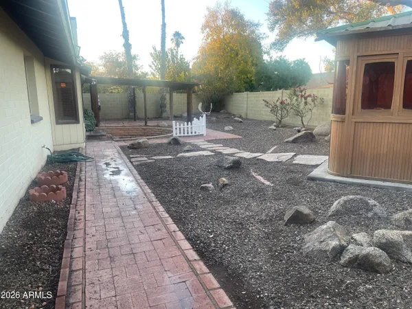 $2,650 | 508 East Angela Drive, Phoenix, AZ 85022