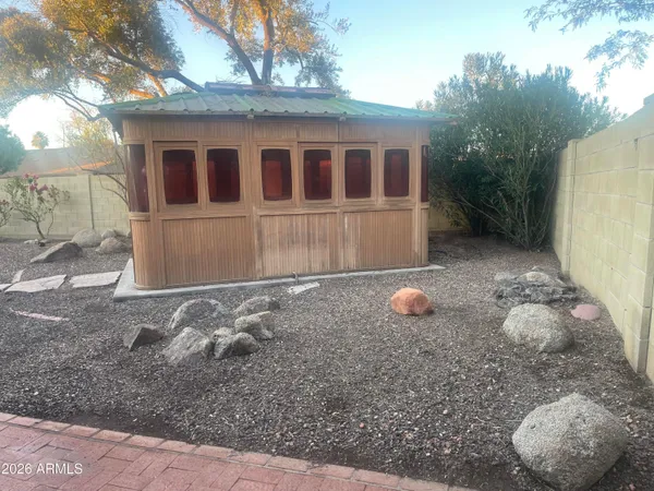 $2,650 | 508 East Angela Drive, Phoenix, AZ 85022