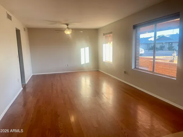 $2,650 | 508 East Angela Drive, Phoenix, AZ 85022