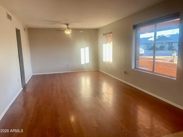 $2,650 | 508 East Angela Drive, Phoenix, AZ 85022