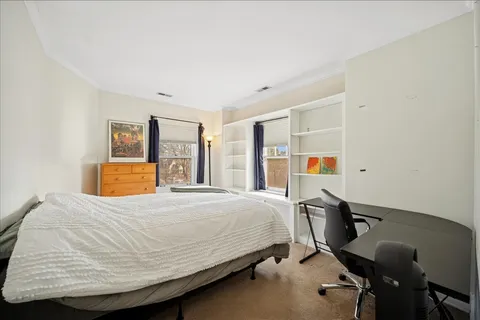 $1,500,000 | 2085 Stirling Road, Bannockburn, IL 60015