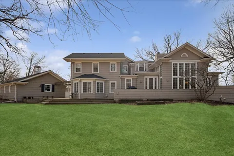 $1,500,000 | 2085 Stirling Road, Bannockburn, IL 60015