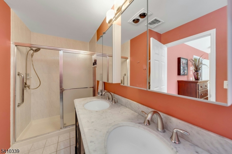 5656 Berkshire Valley Road Oak Ridge, NJ 07438 - Photo 23 of 38