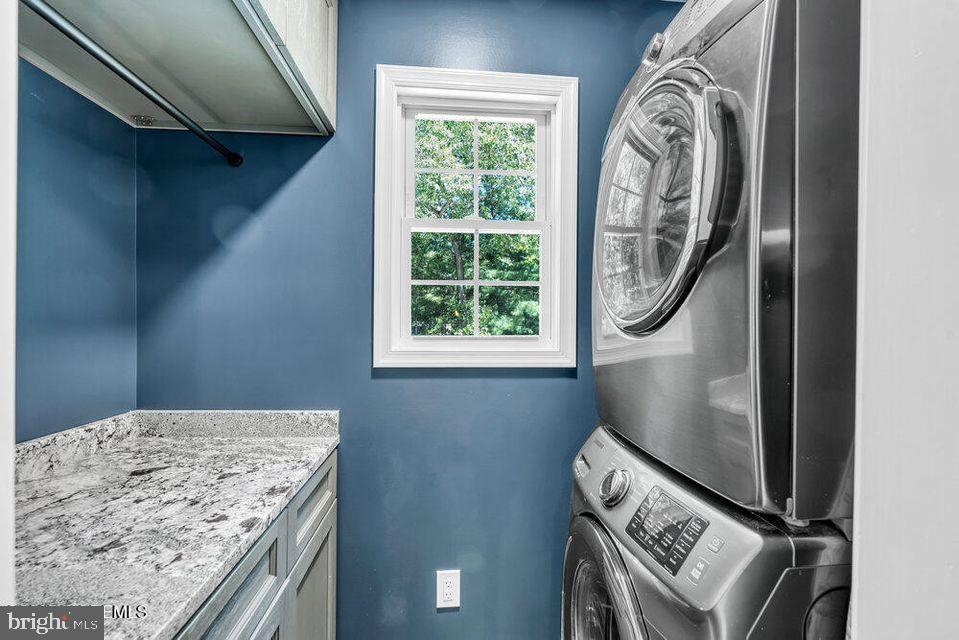 225 West Bird Village Road Jackson, NJ 08527 - Photo 42 of 66 a view of utility room