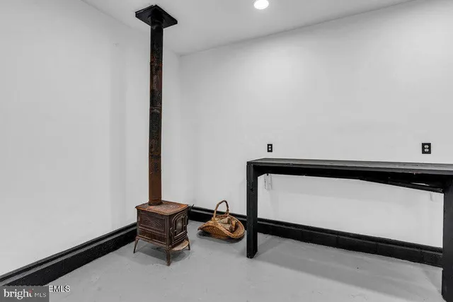 $969,000 | 225 West Bird Village Road, Jackson, NJ 08527