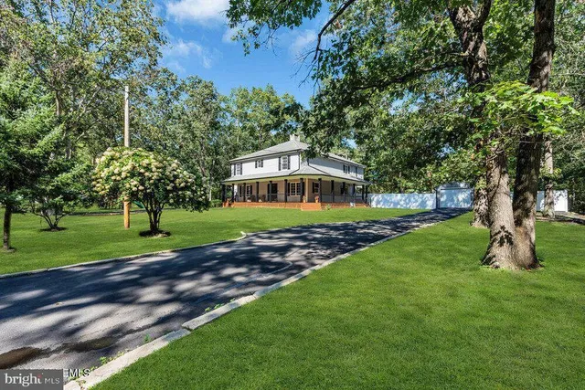 $969,000 | 225 West Bird Village Road, Jackson, NJ 08527