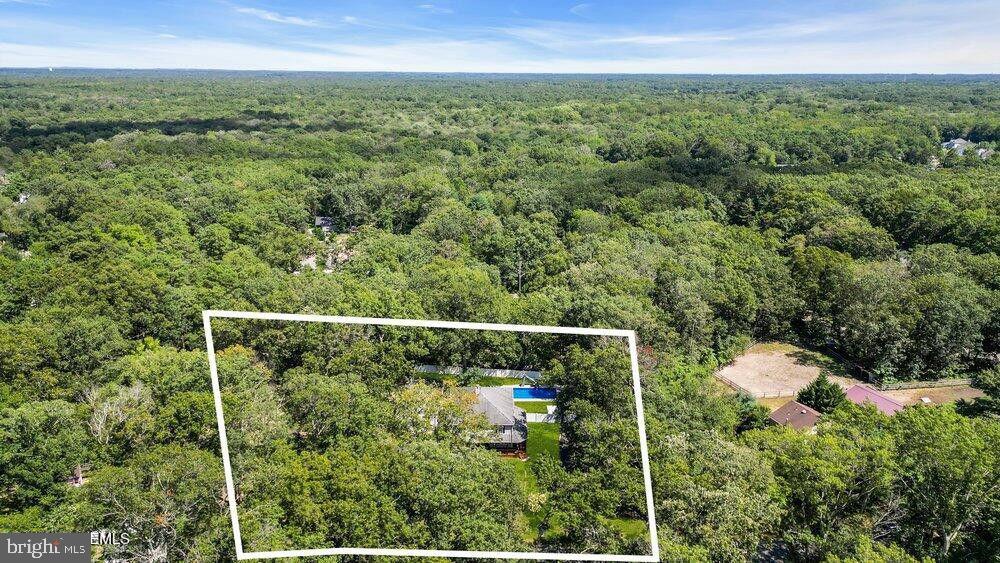 225 West Bird Village Road Jackson, NJ 08527 - Photo 64 of 66 a view of a city