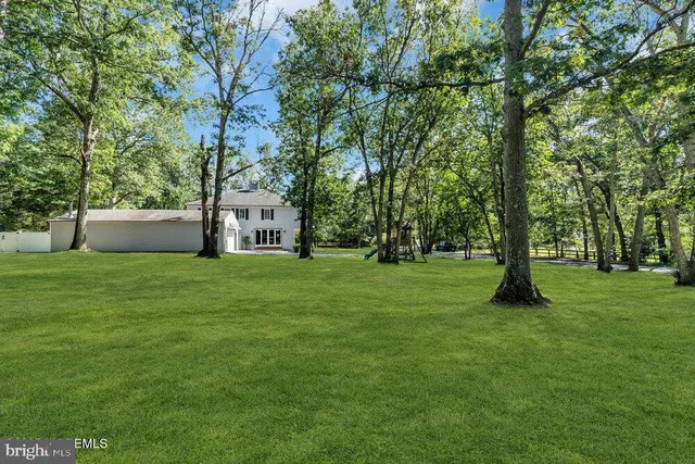 $969,000 | 225 West Bird Village Road, Jackson, NJ 08527