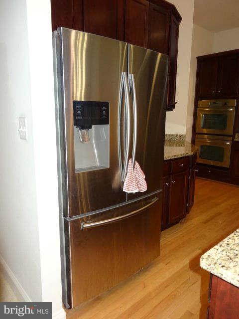 23857 Burdette Forest Road Clarksburg, MD 20871 - Photo 14 of 25 Kitchen