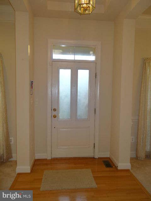 23857 Burdette Forest Road Clarksburg, MD 20871 - Photo 4 of 25 Interior (General)