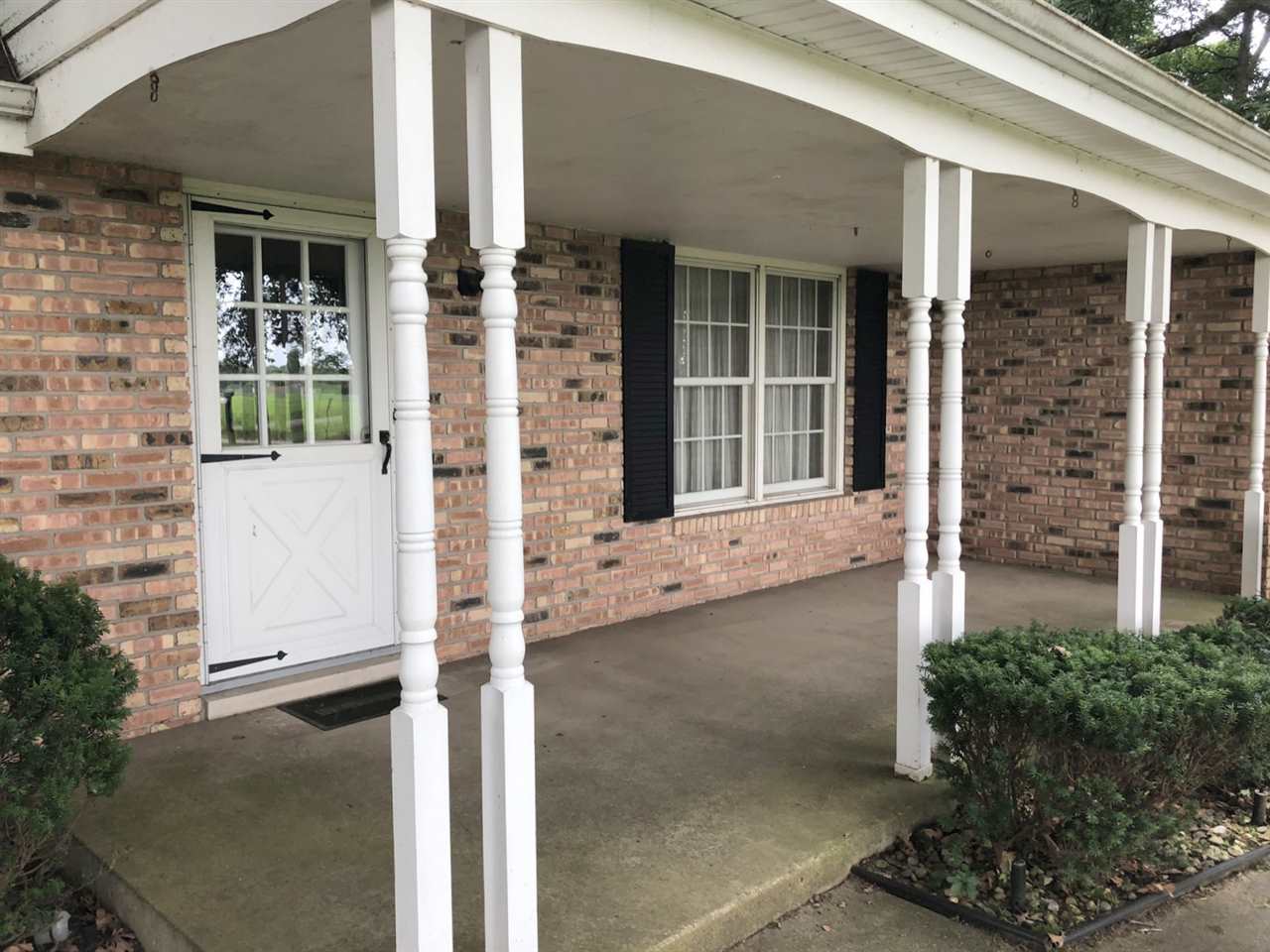 28734 New Road North Liberty, IN 46554 - Photo 3 of 33