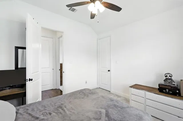 $520,000 | 104 Maudy Ln. Lane, Springtown, TX 76082