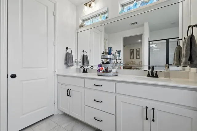 $520,000 | 104 Maudy Ln. Lane, Springtown, TX 76082