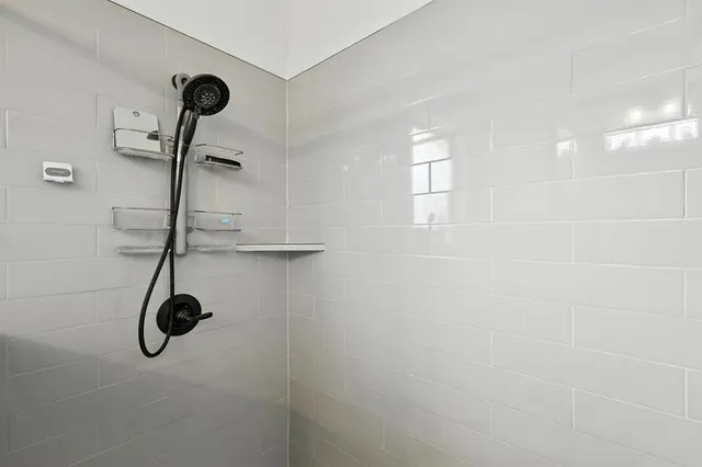 $520,000 | 104 Maudy Ln. Lane, Springtown, TX 76082