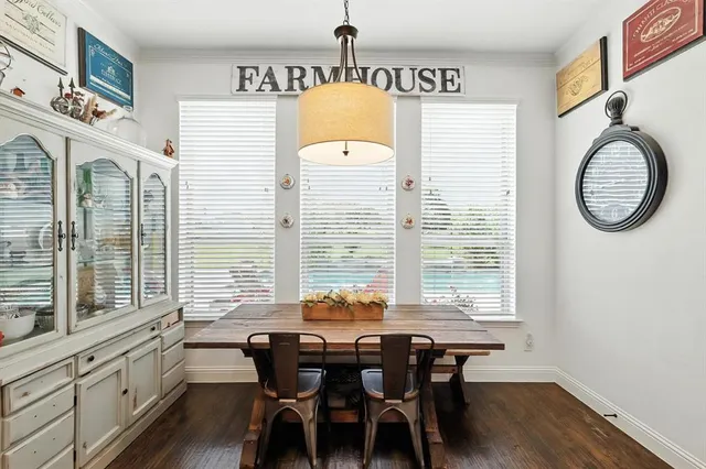 $520,000 | 104 Maudy Ln. Lane, Springtown, TX 76082