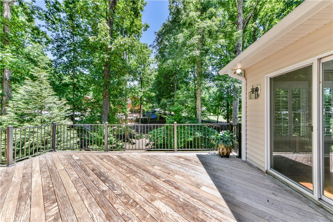 209 Berwick Court Seneca, SC 29672 - Photo 42 of 50
