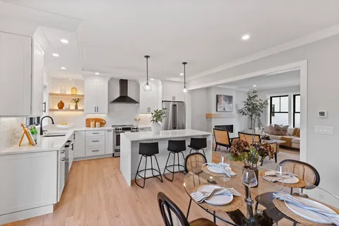 $1,295,000 | 10 Webber Avenue, Unit 201, Bedford, MA 01730