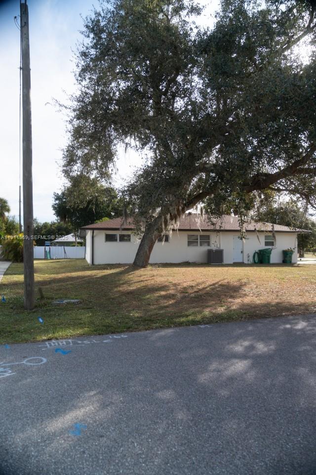 2224 Tinker Street Port Charlotte, FL 33948 - Photo 30 of 42