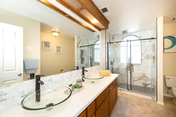 $699,900 | 2316 Den Helder Drive, Modesto, CA 95356