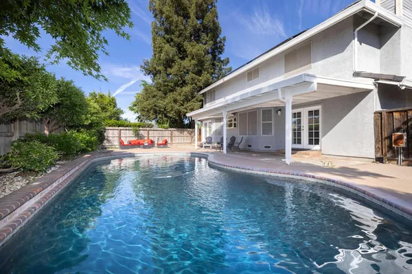 $699,900 | 2316 Den Helder Drive, Modesto, CA 95356