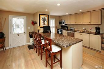 2535 North Geyer Road Frontenac, MO 63131 - Photo 5 of 22 Gallery Image 5