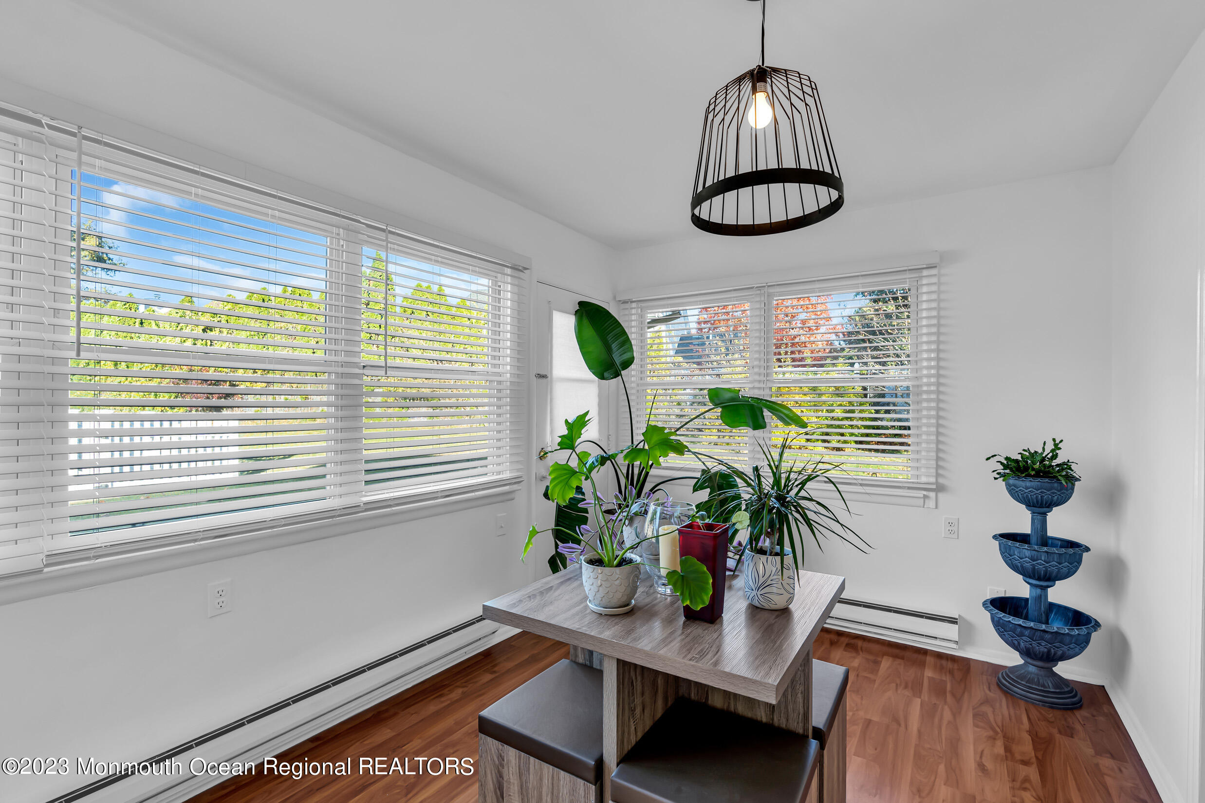 18 Poe Road Brick, NJ 08724 - Photo 14 of 28 a workspace with furniture and a potted plant