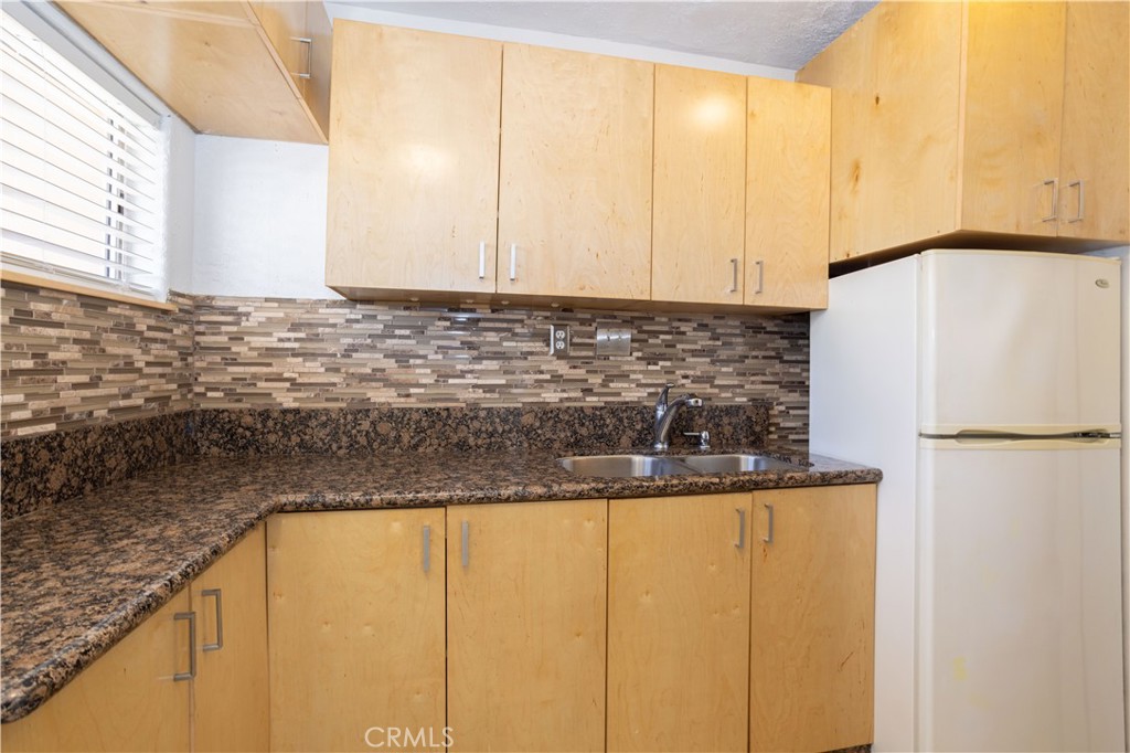 10410 Amigo Avenue, Unit A Porter Ranch, CA 91326 - Photo 8 of 17