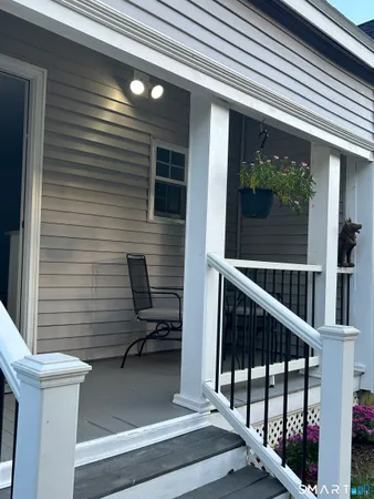 $320,000 | 110 Belmont Avenue, Windsor, CT 06095