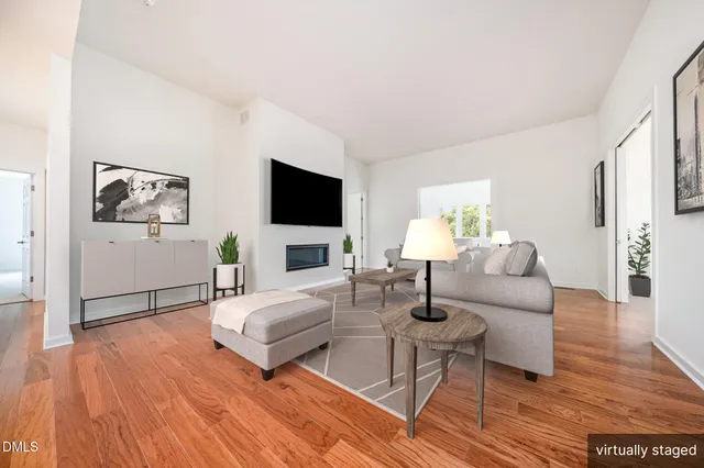 $950,000 | 4604 Montgomery, Pittsboro, NC 27312