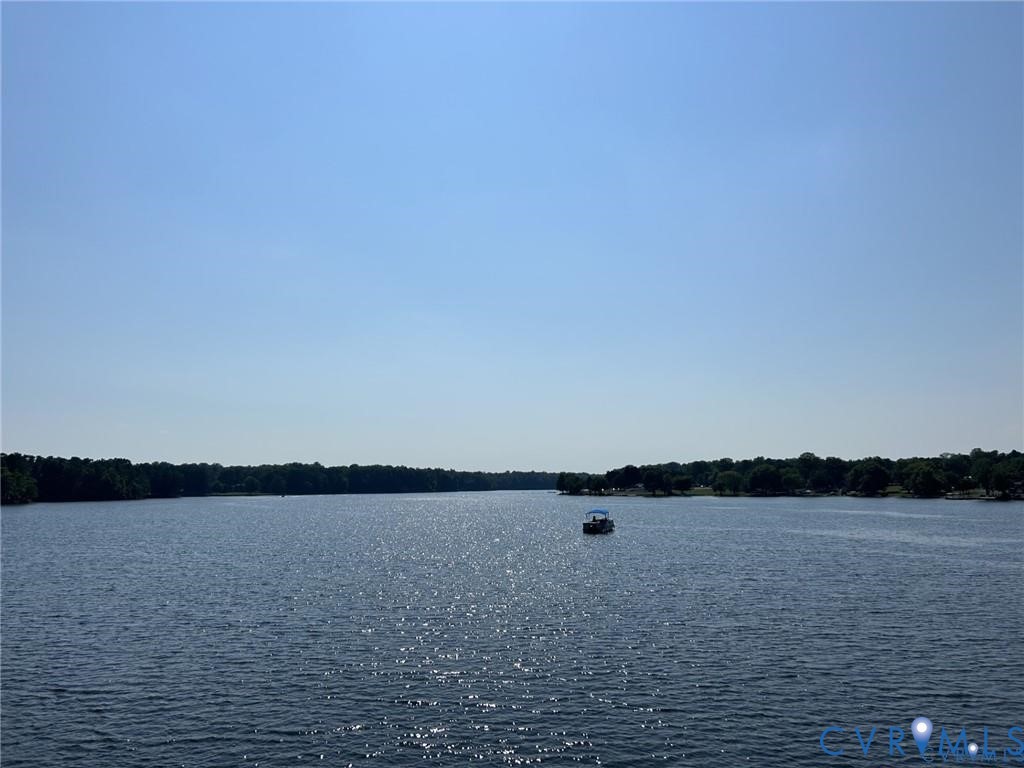 606 West Point Drive Ruther Glen, VA 22546 - Photo 30 of 30 a view of lake