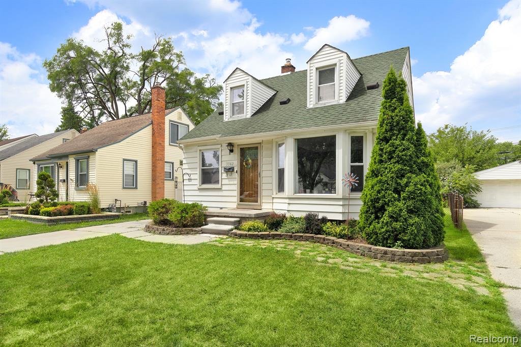 3362 Monroe Street Dearborn, MI 48124 - Photo 2 of 34