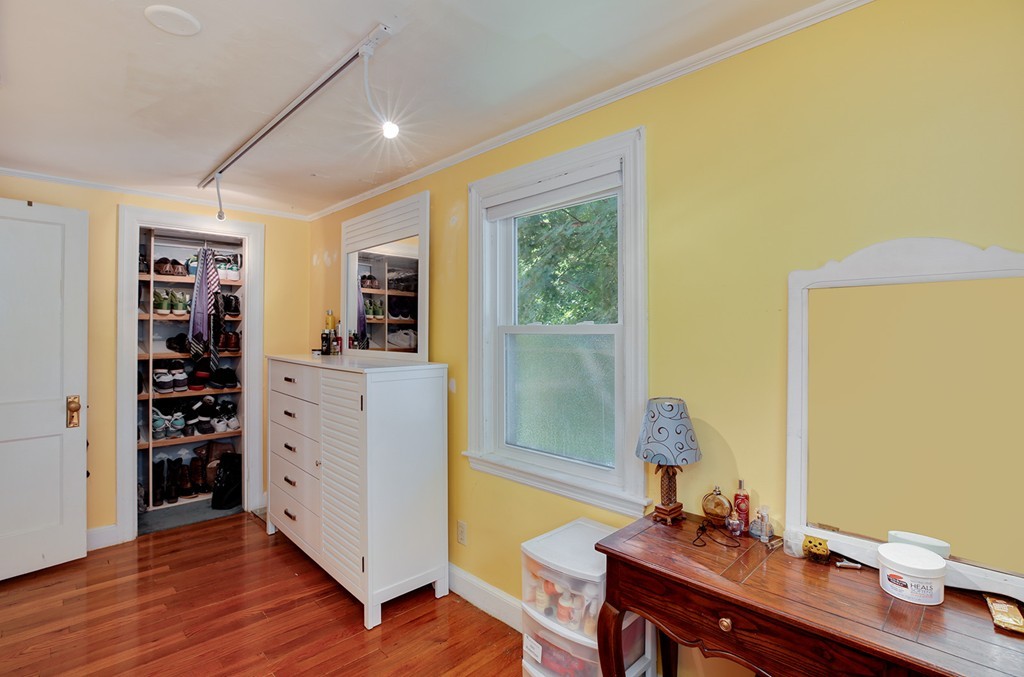 25 Tinson Road Quincy, MA 02169 - Photo 13 of 23 Gallery Image 13