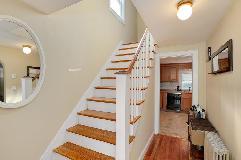 25 Tinson Road Quincy, MA 02169 - Photo 9 of 23 Gallery Image 9