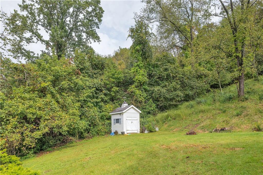 338 Brush Creek Road Irwin, PA 15642 - Photo 29 of 31 Gallery Image 29
