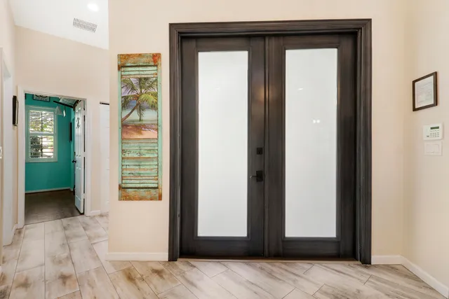 $1,149,900 | 104 Via Azurra, Jupiter, FL 33458