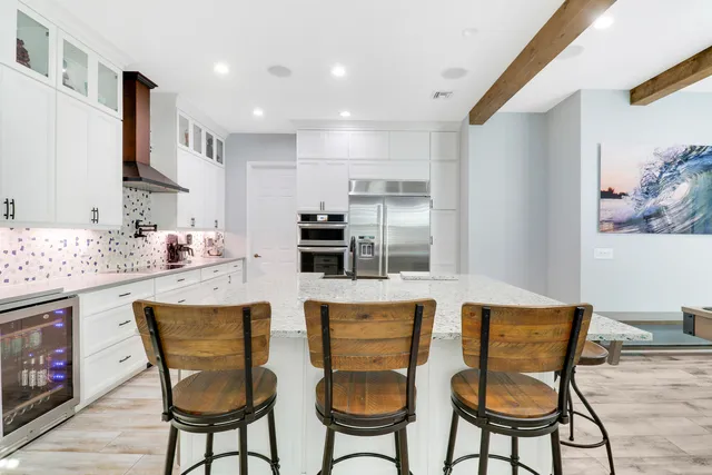 $1,149,900 | 104 Via Azurra, Jupiter, FL 33458