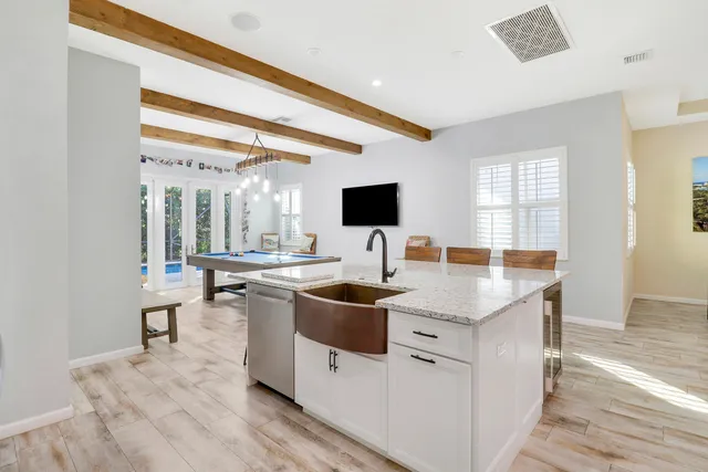 $1,149,900 | 104 Via Azurra, Jupiter, FL 33458