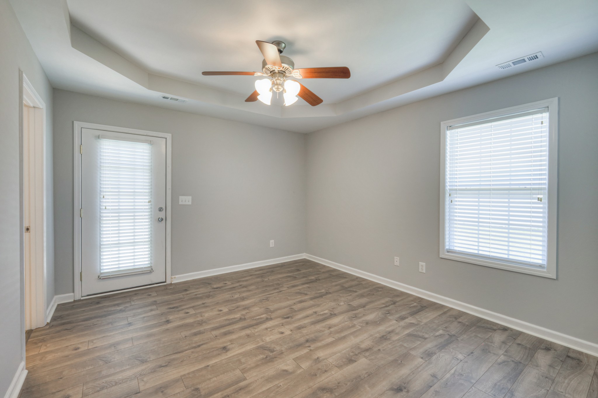 2012 Golden Court Spring Hill, TN 37174 - Photo 12 of 19 Gallery Image 12