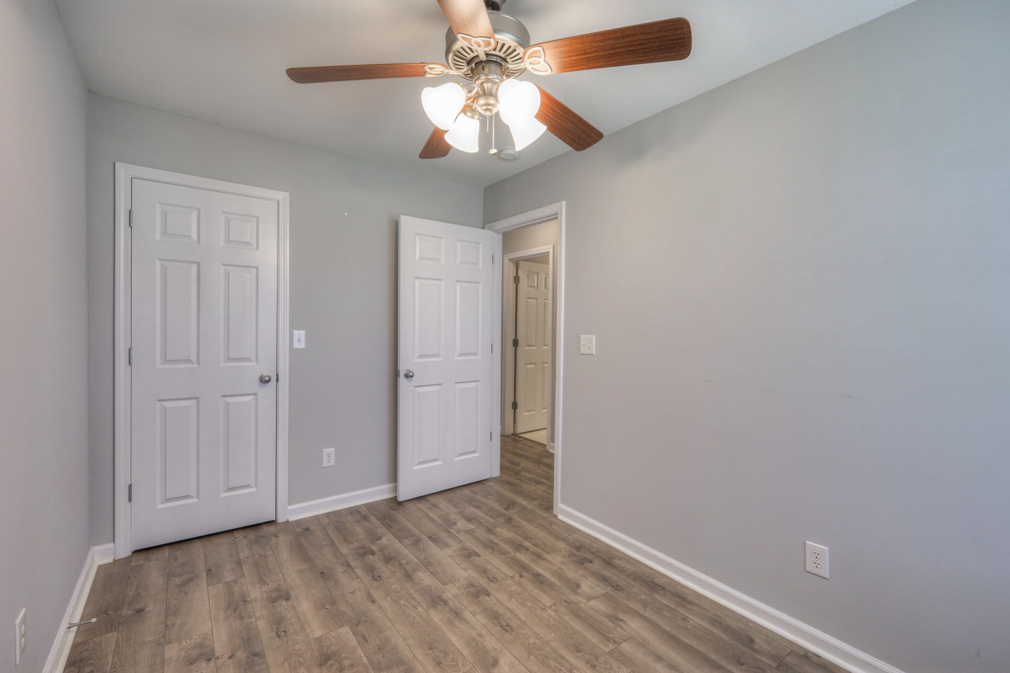 2012 Golden Court Spring Hill, TN 37174 - Photo 15 of 19 Gallery Image 15