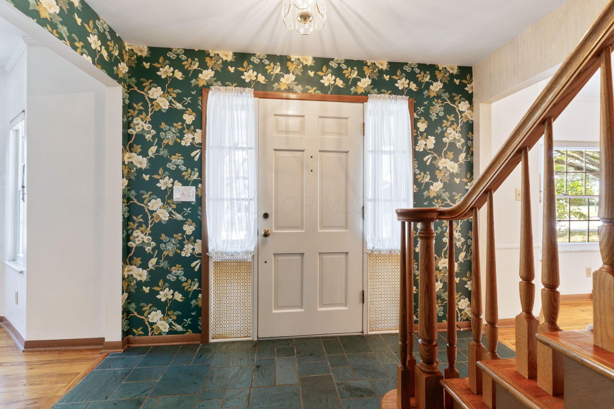 1060 Woodmere Road Columbus, OH 43220 - Photo 24 of 94 1060 Woodmere (Interior)-3