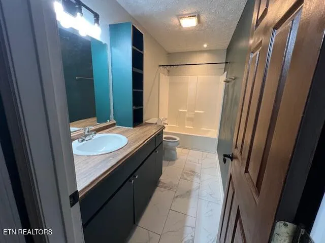 $339,900 | 124 Mohawk Trail, La Follette, TN 37766