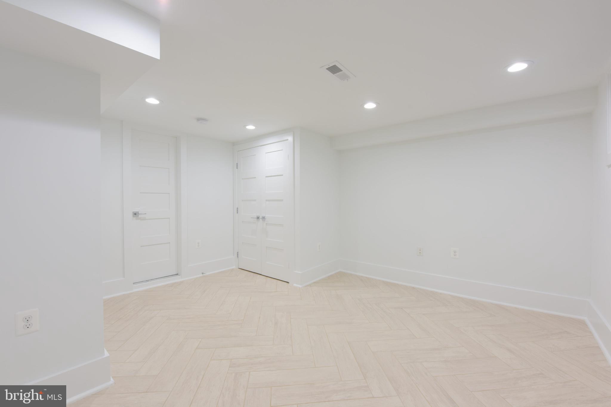 3607 T Street Northwest Washington, DC 20007 - Photo 34 of 44