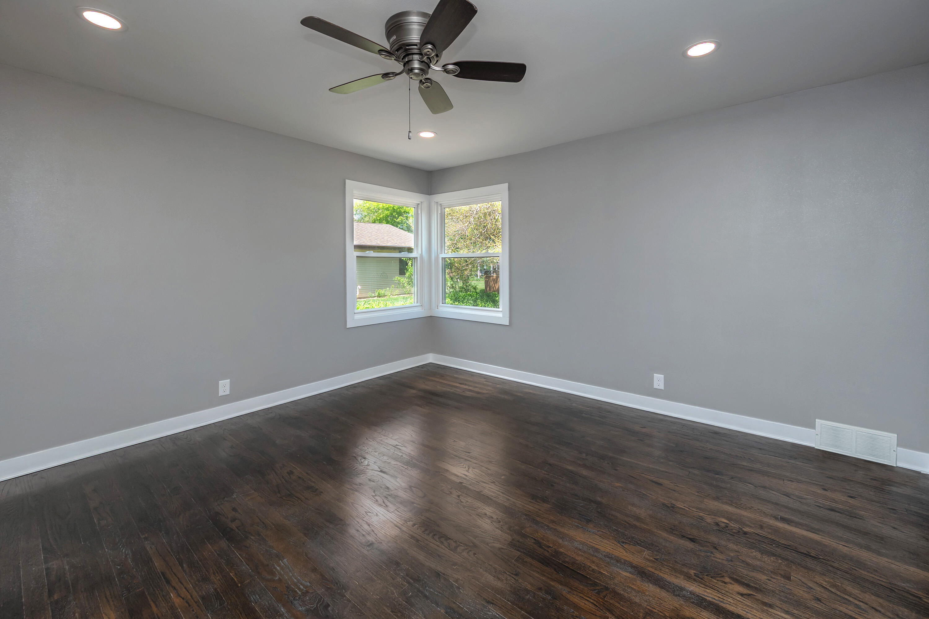 7920 West Puetz Road Franklin, WI 53132 - Photo 20 of 44 Main floor bedroom