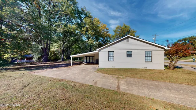 $229,900 | 811 Hike Avenue, Dyersburg, TN 38024