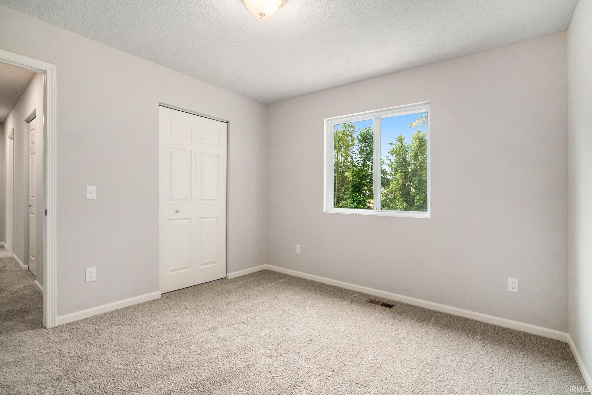 8293 Catberry Trail Fort Wayne, IN 46804 - Photo 17 of 34