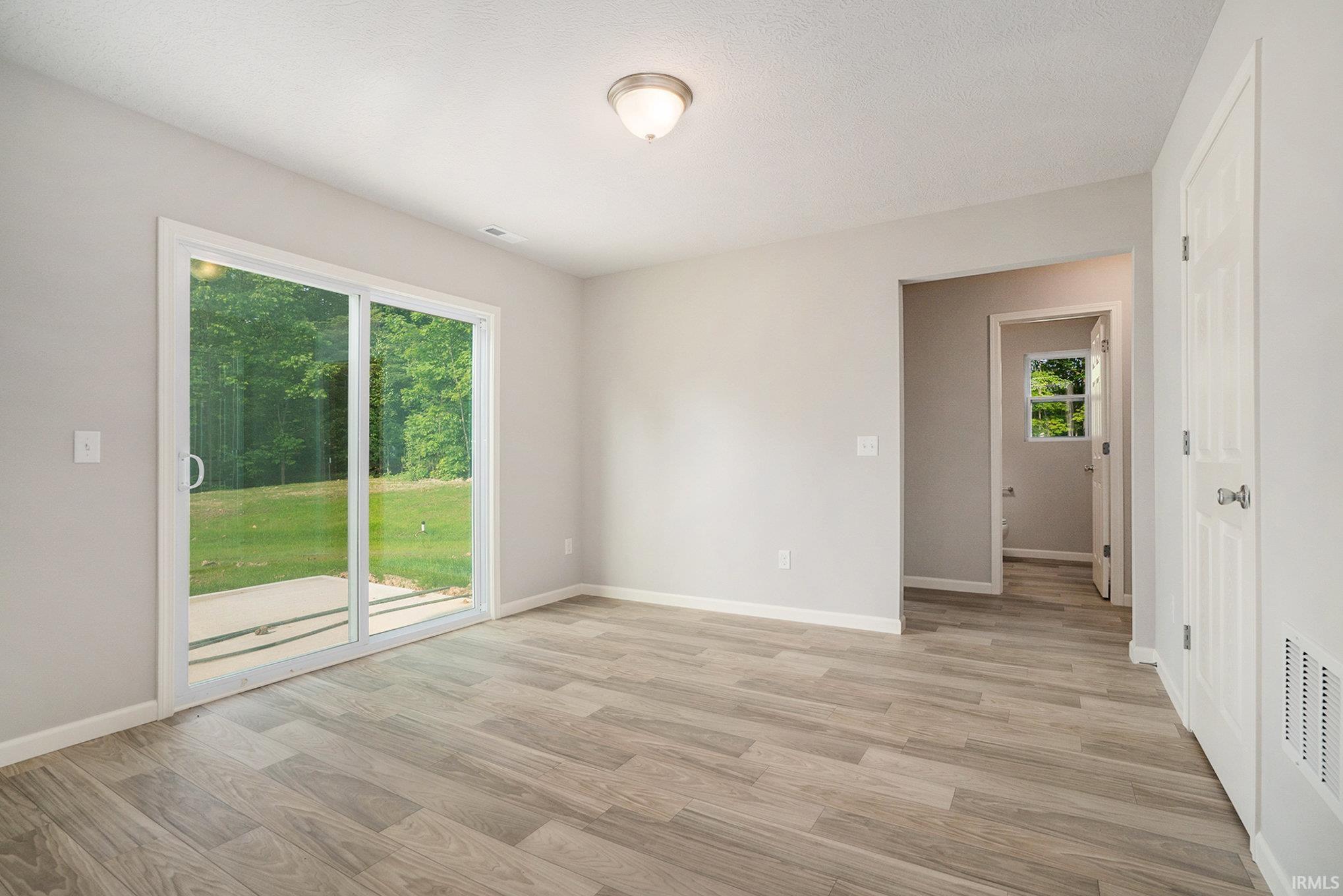 8293 Catberry Trail Fort Wayne, IN 46804 - Photo 9 of 34