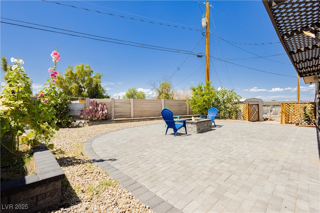 67 Oklahoma Drive Henderson, NV 89015 - Photo 32 of 42 Paver Stone Patio - Fig Tree and Calamansi Tree