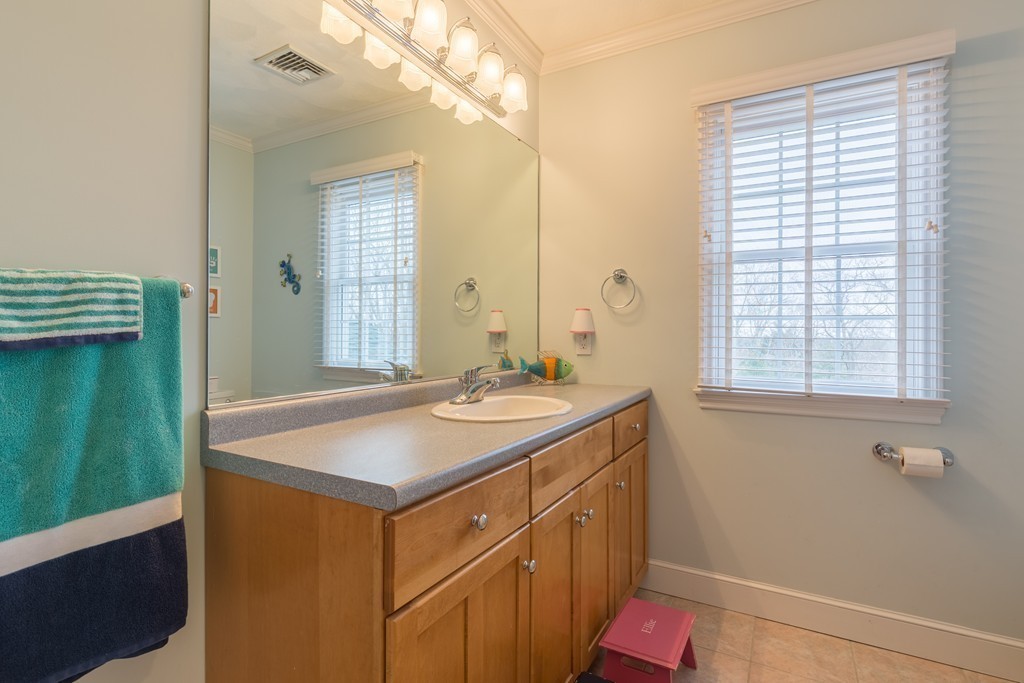 10 Long Hill Road Georgetown, MA 01833 - Photo 25 of 30 Gallery Image 25