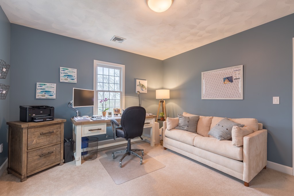10 Long Hill Road Georgetown, MA 01833 - Photo 26 of 30 Gallery Image 26