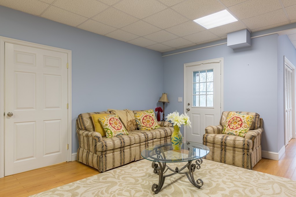10 Long Hill Road Georgetown, MA 01833 - Photo 28 of 30 Gallery Image 28